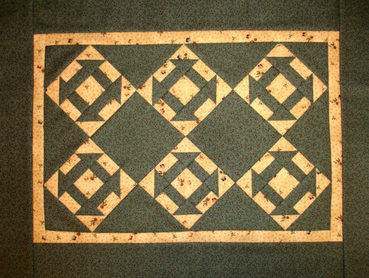 Miniature Churn Dash Placemat Pattern 13"x17"(set of 4)